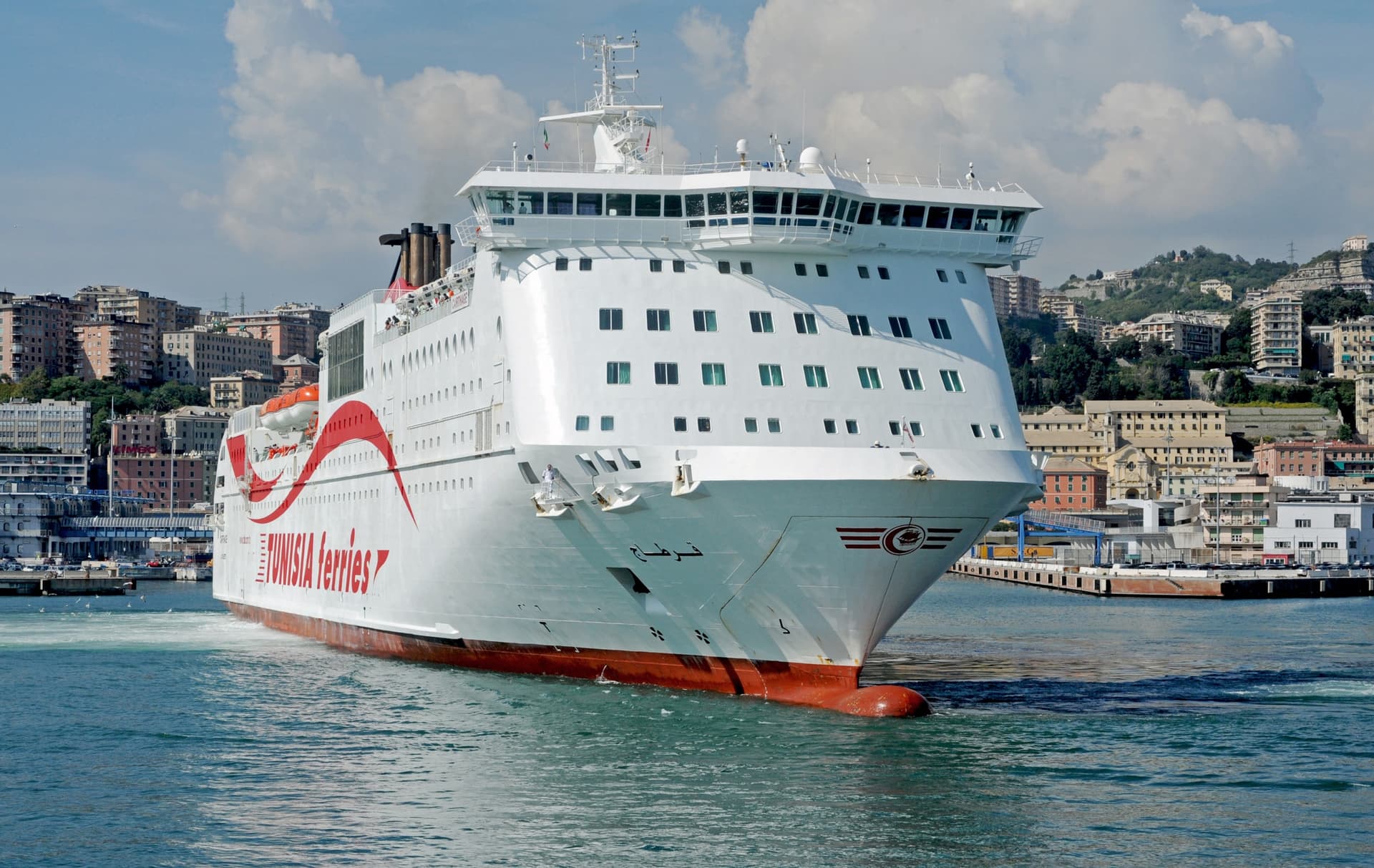 Getting to Tunisia: the different transport options available